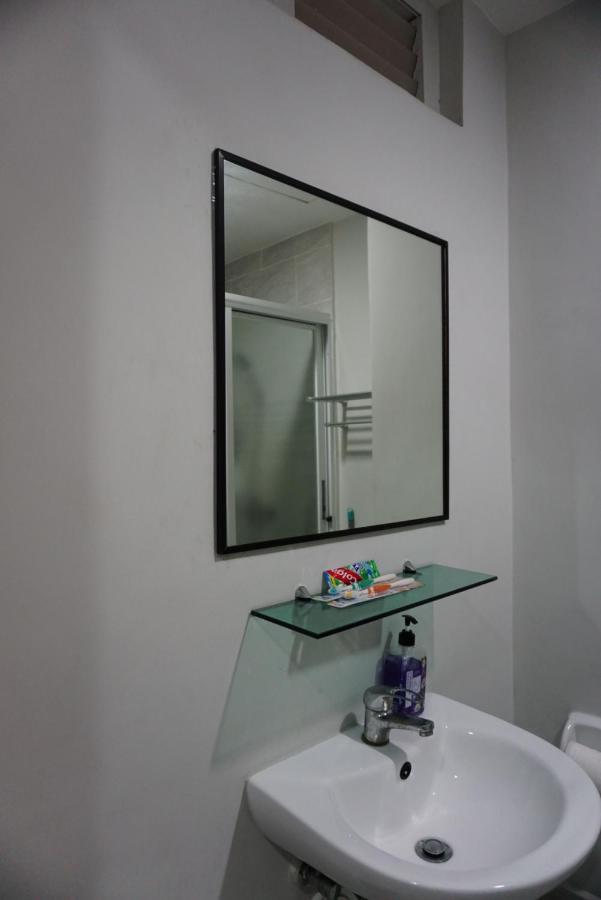 Cozy Condo Unit 5Mins From Mactan Cebu Int'L Airport With Netflix Đảo Mactan Ngoại thất bức ảnh