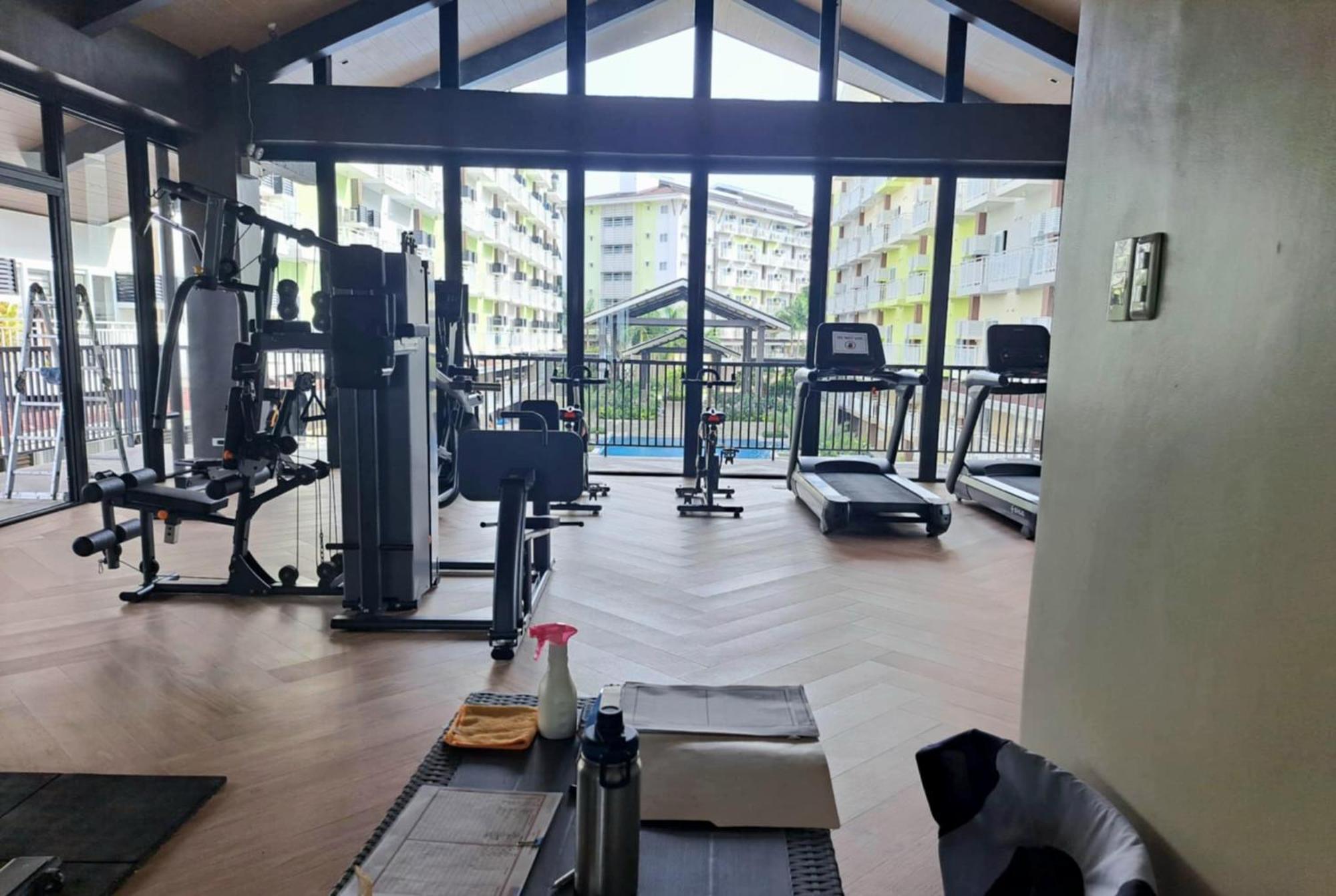 Cozy Condo Unit 5Mins From Mactan Cebu Int'L Airport With Netflix Đảo Mactan Ngoại thất bức ảnh